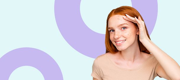 Kobieta z trądzikiem na twarzy